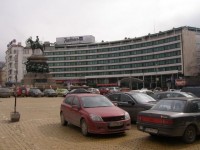 Astra H v Sofii pred Radisson hotelom.