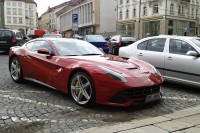 F12 Berlinetta.jpg