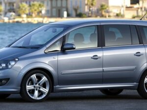Opel Zafira B recenze